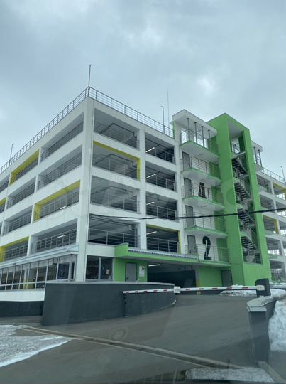 Машиноместо, 13 м²