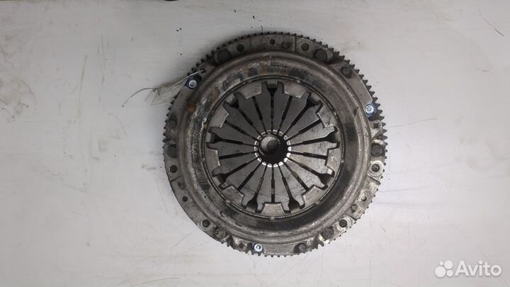 Маховик Mitsubishi Carisma, 2003