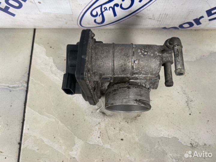 Дроссельная заслонка Nissan Qashqai J10 1.6