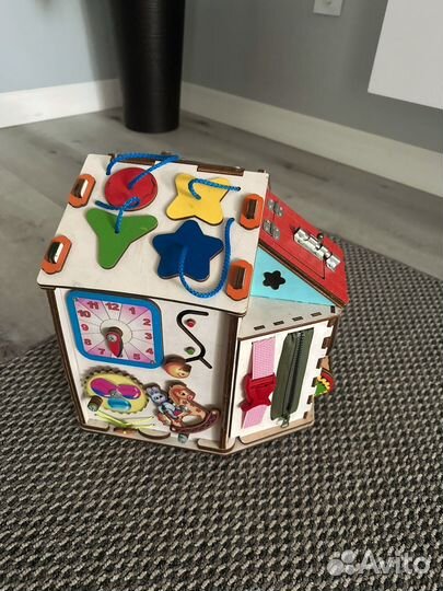 Бизиборд домик со светом
