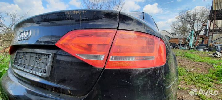 Фонари audi A4 B8