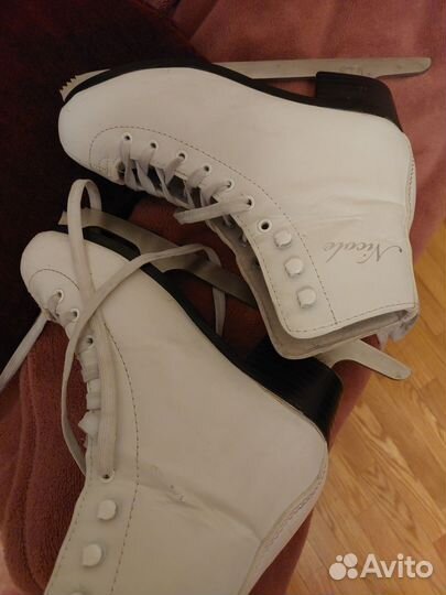 Коньки фигурные 37 размер