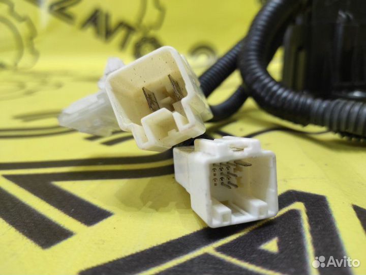 Клемма Lexus Gs430 UZS190 3UZ-FE 2005.10