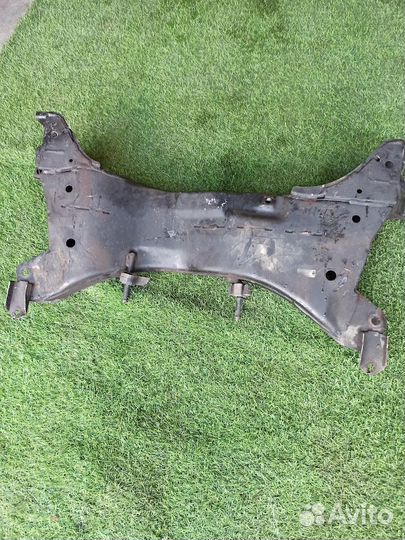 Подрамник передний Mitsubishi Lancer 9