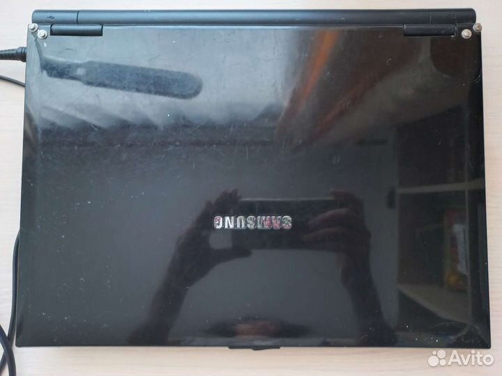 Ноутбук samsung