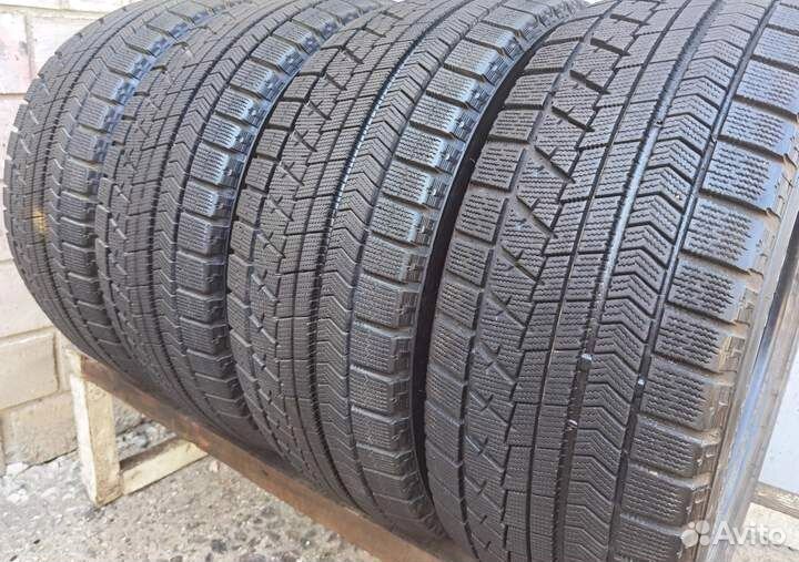 Bridgestone Blizzak VRX 225/50 R17 94Q
