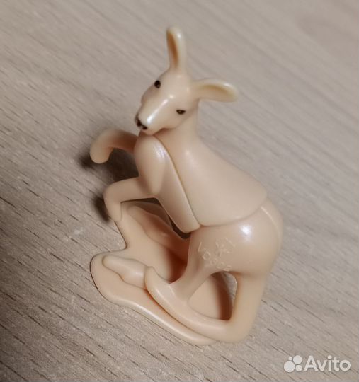 Игрушки из киндера