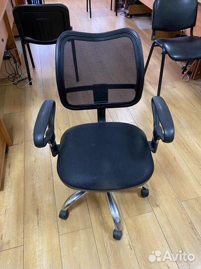 Офисное кресло бу