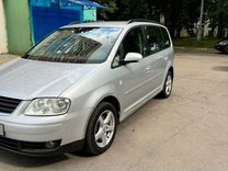 Volkswagen Touran 1.9 MT, 2005, 297 000 км, с пробегом, цена 600 000 руб.