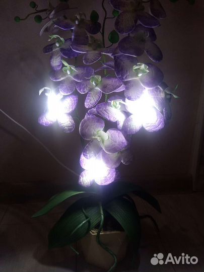 Светильник орхидея