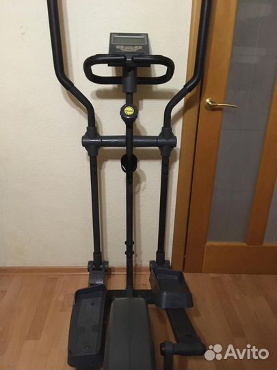 Эллиптический тренажер torneo