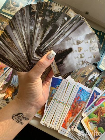 Гадание на картах Таро, Руны