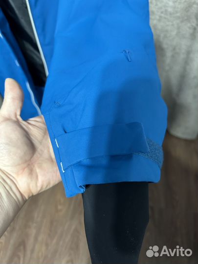 Горнолыжная куртка