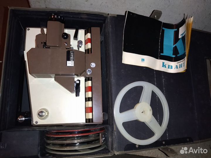 Кинопроектор квант