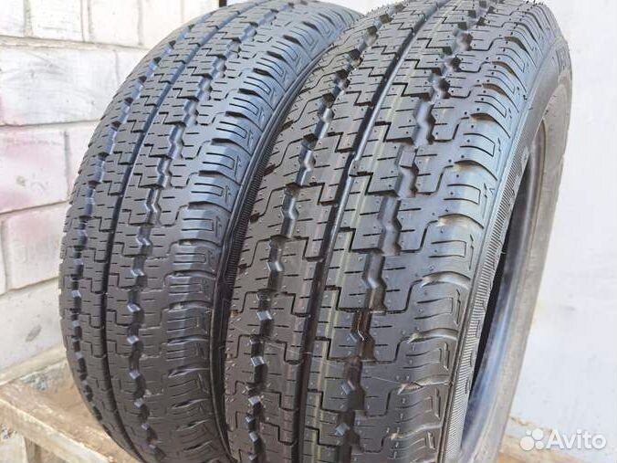 Kumho Radial 798 Plus 205/70 R15C 104S