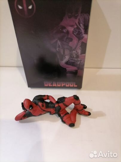 Фигурка deadpool