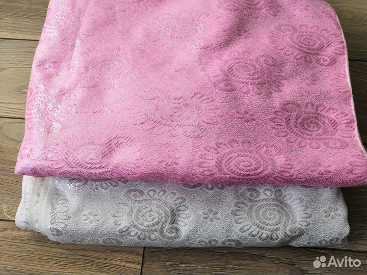 Парча сирийская