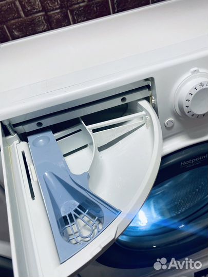 Стиральная машина Ariston 5кг