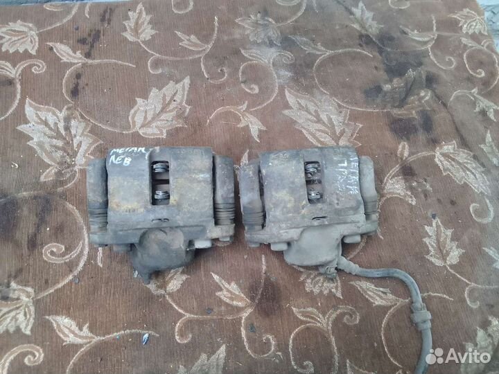 Суппорт передний Рено меган 1 96 г.в