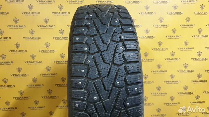 Pirelli Ice Zero 215/55 R17