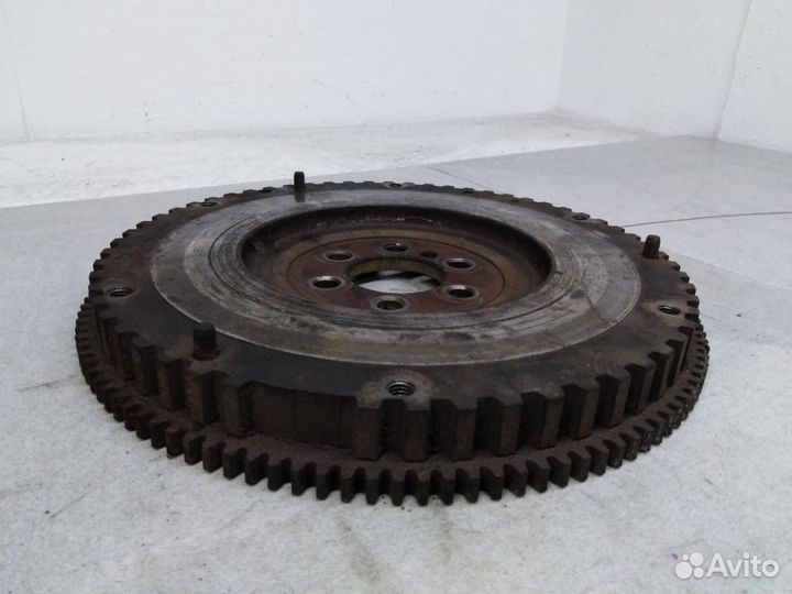 Маховик Пежо 301