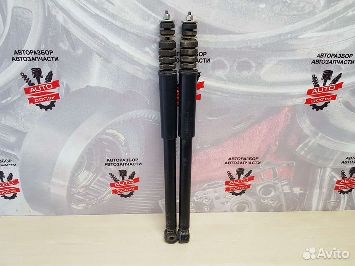 Задние амортизаторы пара Renault Duster 1 2WD