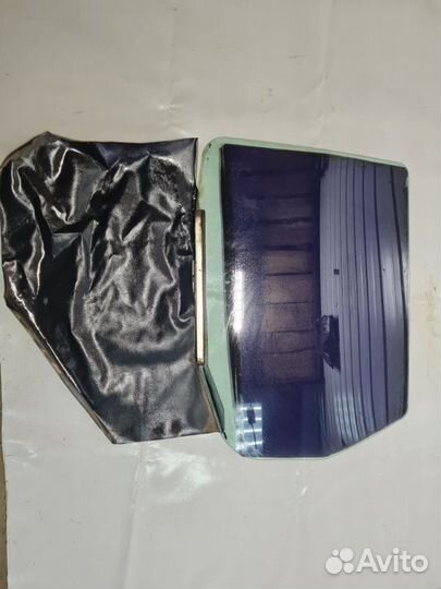 Стекло двери заднее левое Ваз Калина универсал 8