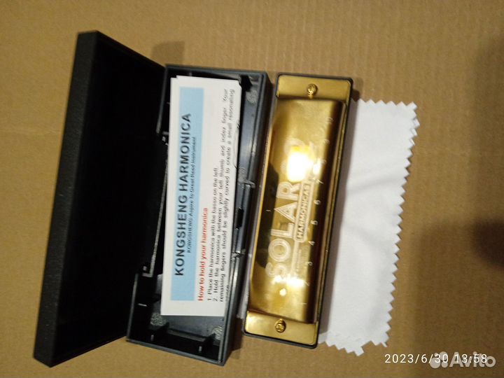 Губная гармоника блюзовая