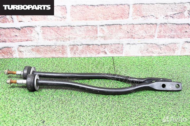 Рычаги нижние передние Honda Inspire UA4 F20B2