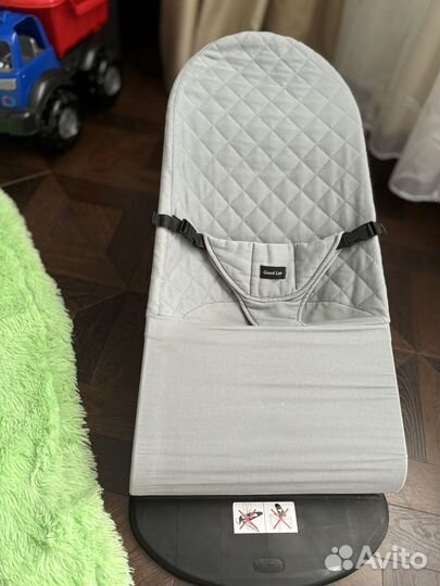 Шезлонг детский