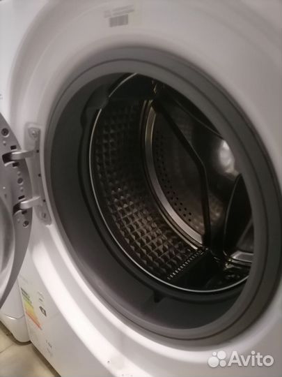 Стиральная машина Samsung WF8590NMW9