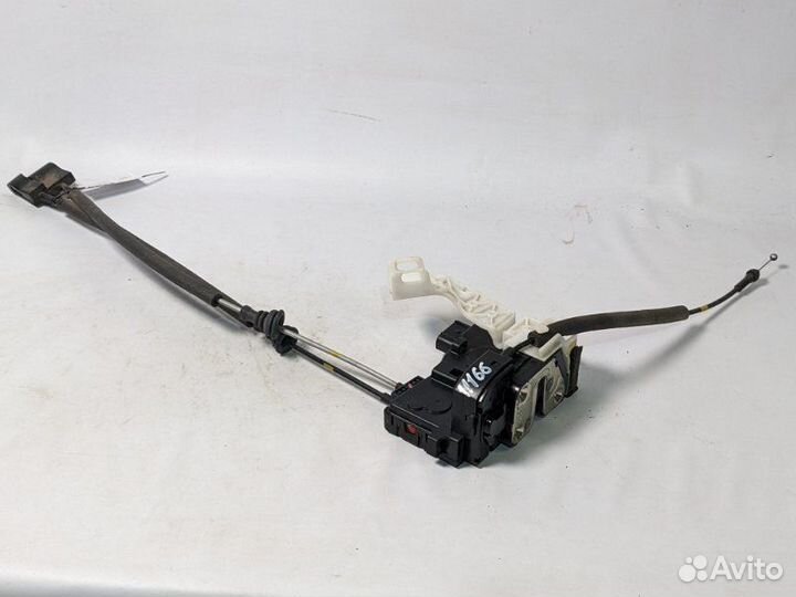 Замок двери задний левый Hyundai Sonata YF G4KD