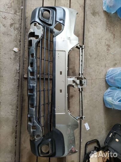 Бампер передний Renault Logan Stepway