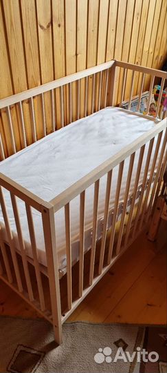 Детская кроватка IKEA Сниглар и матрасик