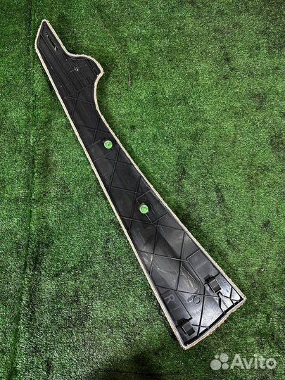 Накладка консоли правая Bmw X6 E71 N54B30 2009