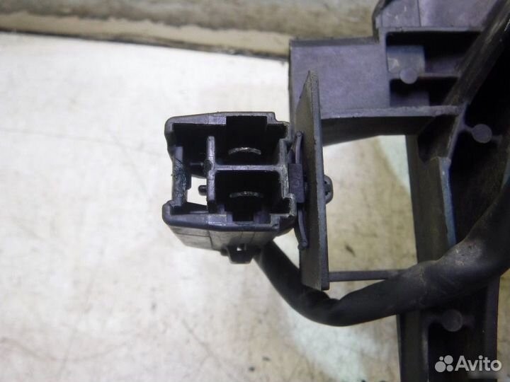 Вентиляторы радиатора кондиционера Mazda 323 BA