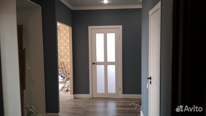 Поклейка обоев, шпаклевка, покраска