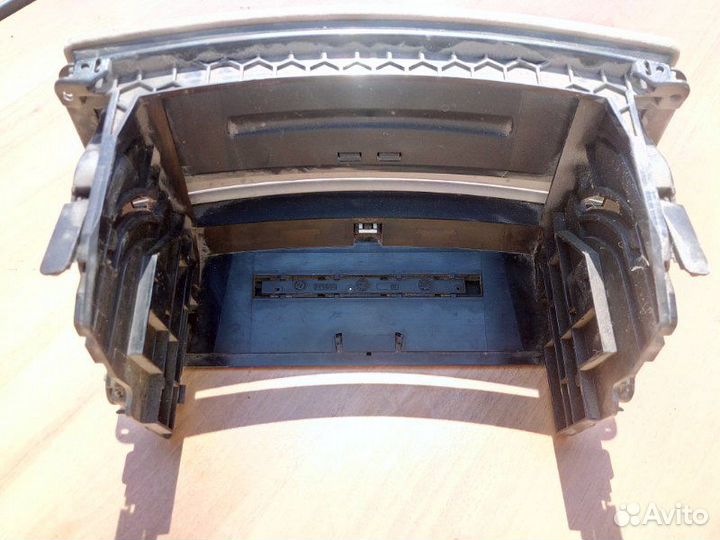 Бардачок Mercedes-Benz S-Class 5.5 2005