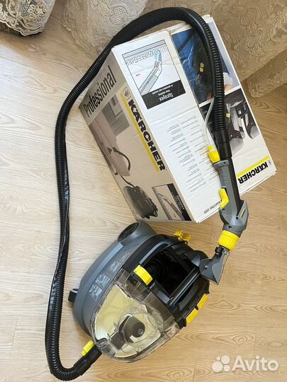 Моющий пылесос karcher