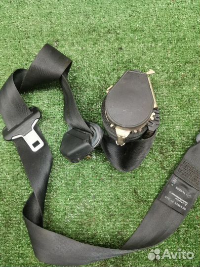 Ремень безопасности передний правый Renault Logan