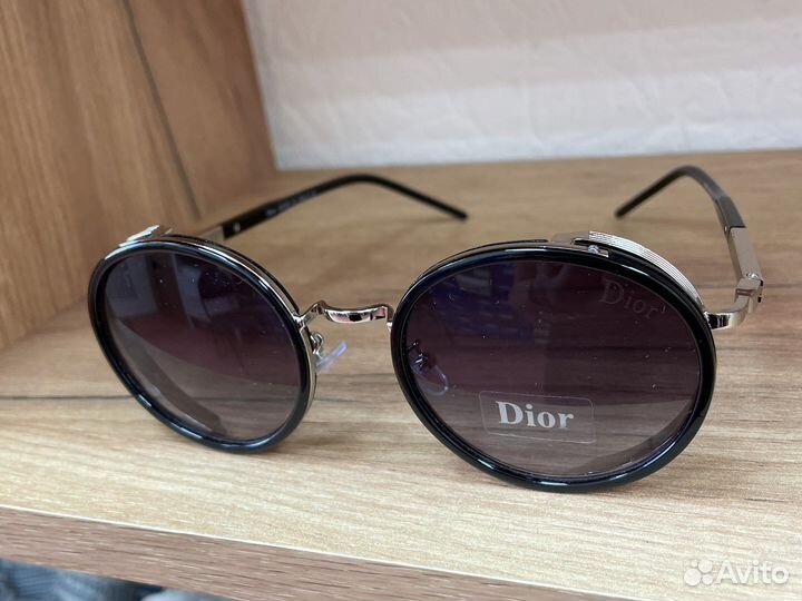 Солнцезащитные очки dior