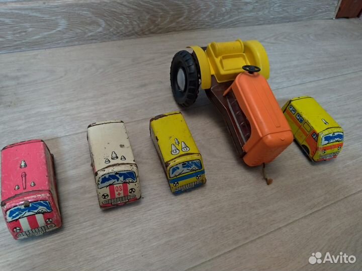 Редкие игрушки автомобили СССР жесть-металл