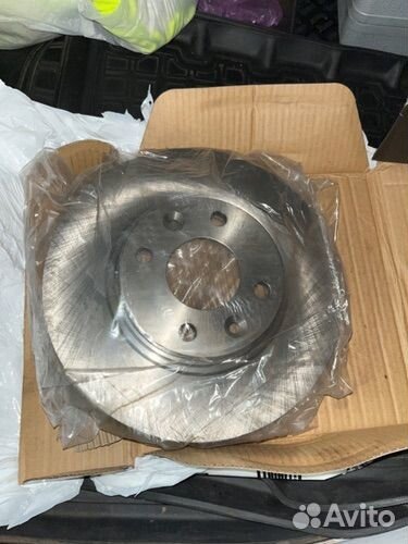 Диски тормозные передние