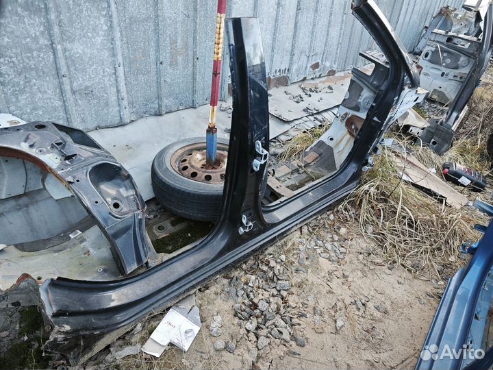 Порог правый KIA Rio 2017