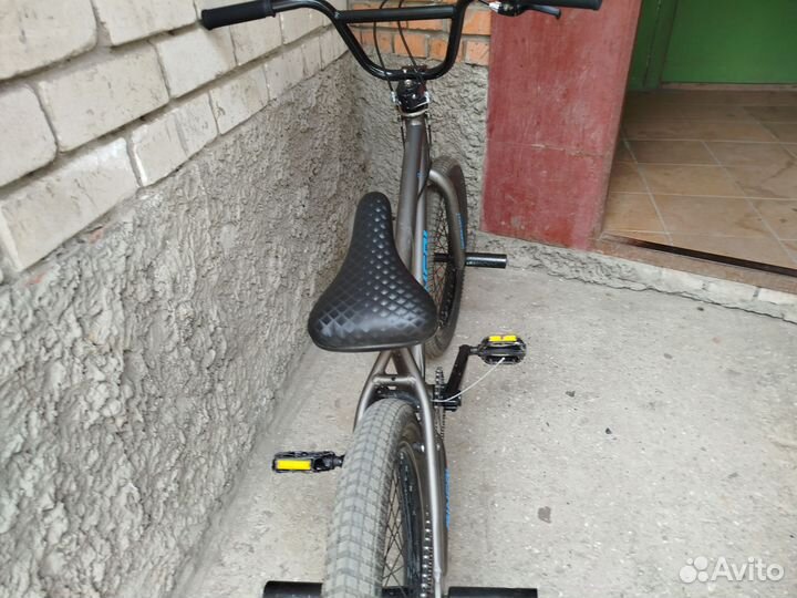 Велосипед BMX