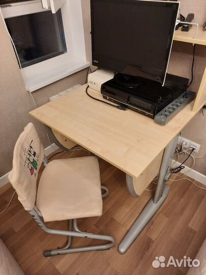 Растущая парта Дэми,тумба,стелаж + стул в подарок