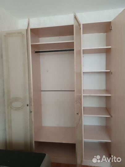 Шкаф 4 д верный б. у