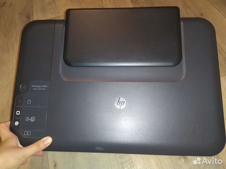 Цветной струйный мфу принтер HP Deskjet 2050