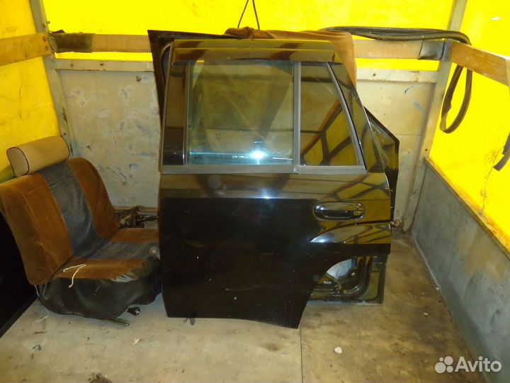 Дверь задняя левая Chevrolet TrailBlazer 1