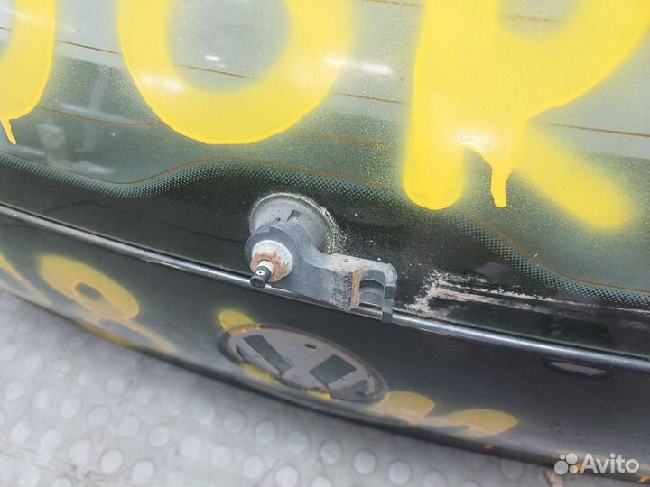 Ручка крышки багажника Volkswagen Polo, 2002